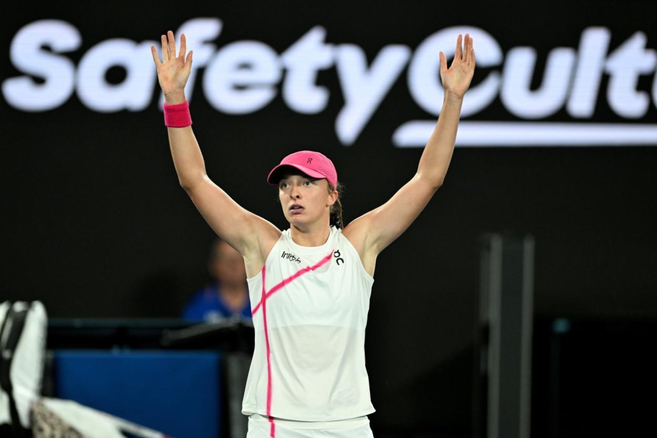 Australian Open - awans Świątek do 3. rundy po trzech setach z Collins