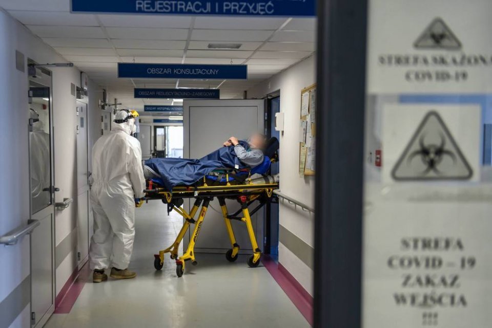 Ministerstwo Zdrowia: 528 nowych zakażeń koronawirusem, zmarło 8 osób z COVID-19 