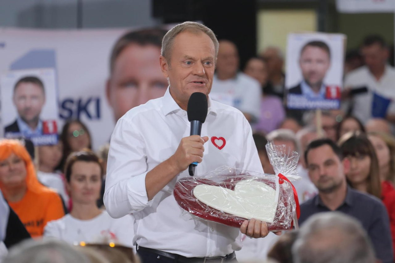 Tusk: wybory parlamentarne to jest także wybór przyszłości Polski, czy będziemy w Unii Europejskiej, czy nie